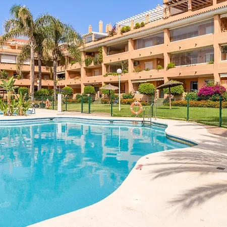2 Bedroom Awesome In Apartman *