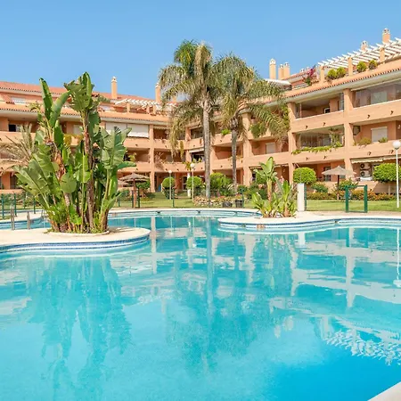 2 Bedroom Awesome In Apartman *
